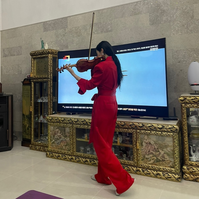 [KOREA REVIEW] I'm a violin player.