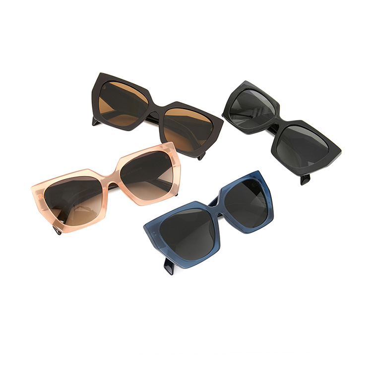 EC-208 bold Color scheme square sunglasses*UV blocking products* Korea