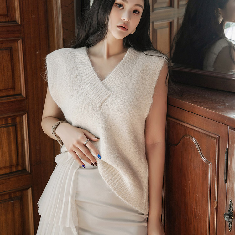 E2534 Basic V-neck knit vest(108th REORDER) Korea