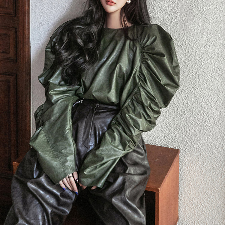 B9098 Leather raglan Sleeve Shirring Point blouse Korea