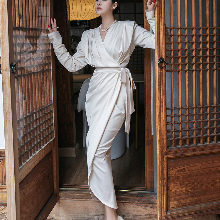 D4330 Silk V-neck Shirring warp Pad Long Dress Korea