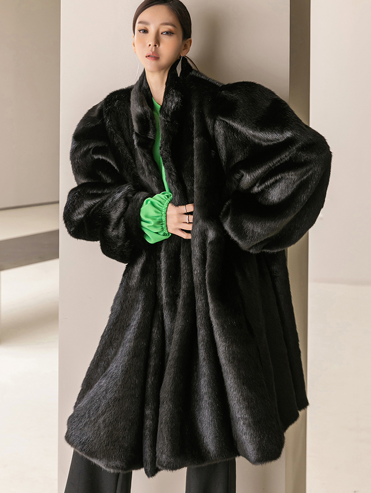 J9151 Fake fur Shirring pin tuck coat Korea
