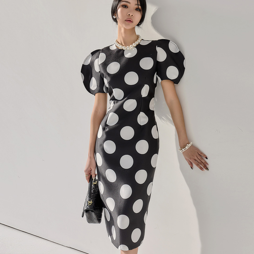 D4626 Big Dot Puff Slim Midi Dress Korea
