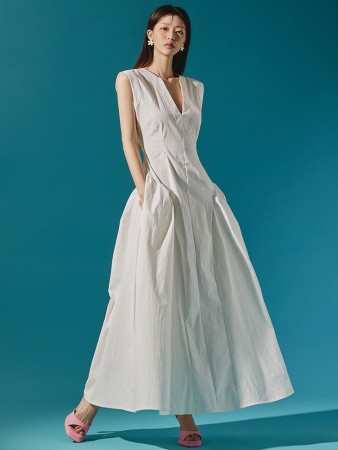 D4671 V-neck Sleeveless Flare Long Dress Korea