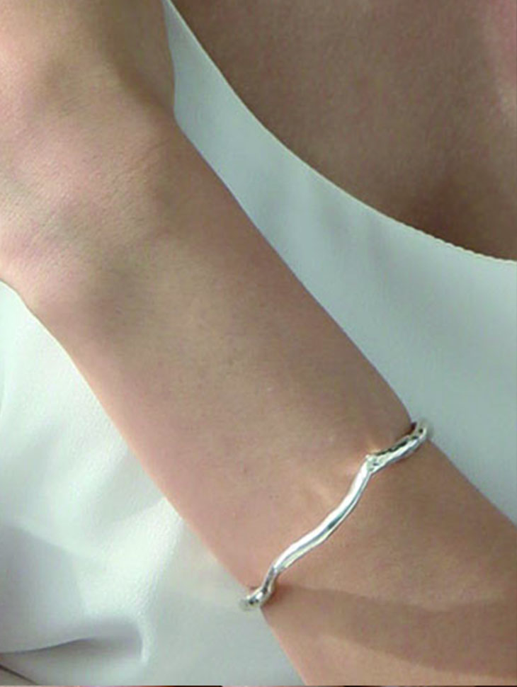 [Mono-A-Wear] Gentle Wave Open Bracelet Korea