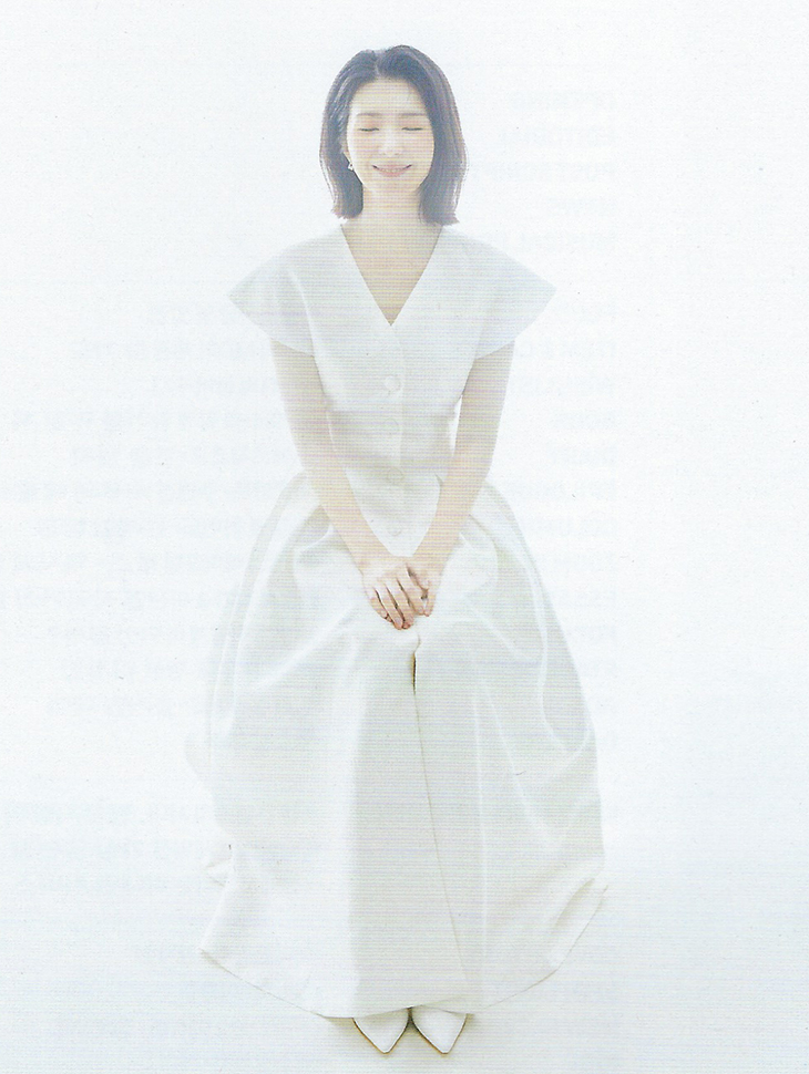 DINT CELEB<br><br> Magazine 'The Musical'<br> Kim Ji-hyun<br><br> KSH12O2D027 Korea