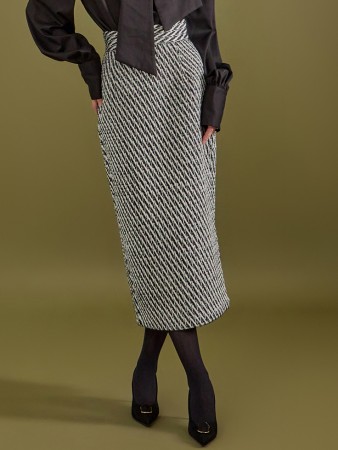 SK2572 Tweed Midi Skirt Korea