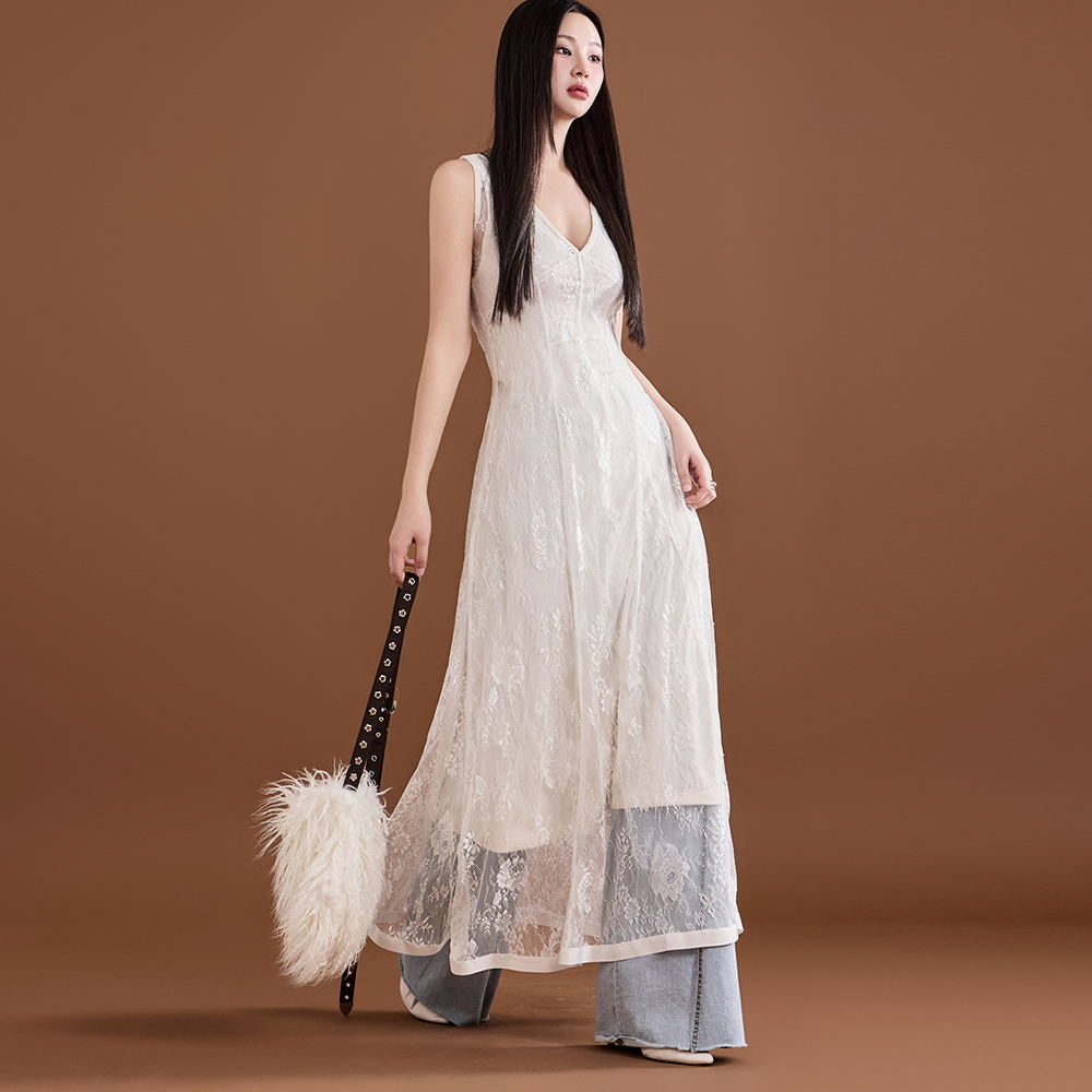 D4867 Lace See-through Sleeveless Maxi Dress Korea