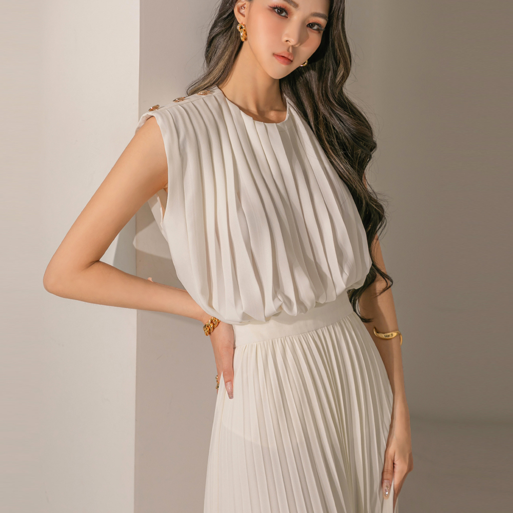 B2748 Pleated Sleeveless Blouse Korea