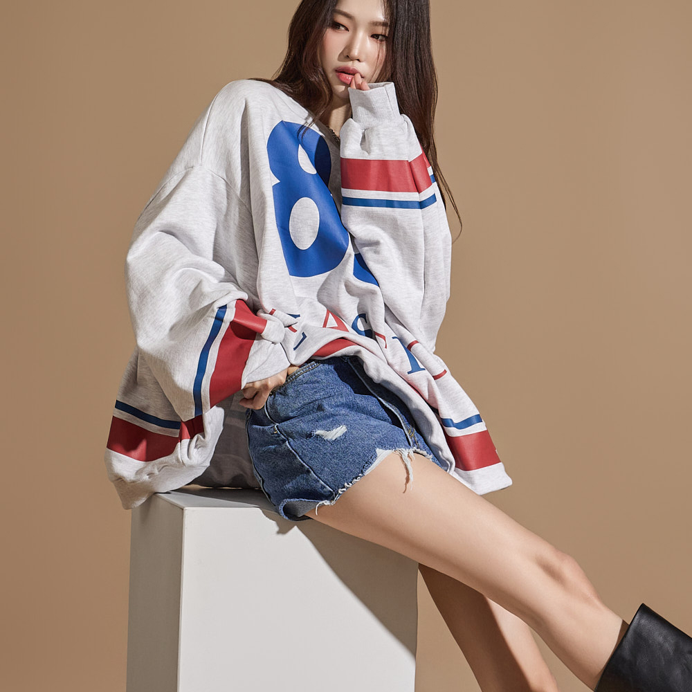 E3523 Printed Sweatshirt Korea