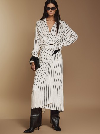 TP1936 Stripe Shirt and Skirt Set Korea