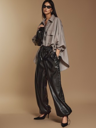 P3257 Multi-way Leather Pants Korea