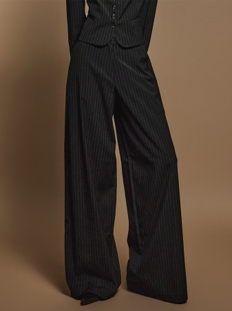 P3265 Wide Slacks Korea